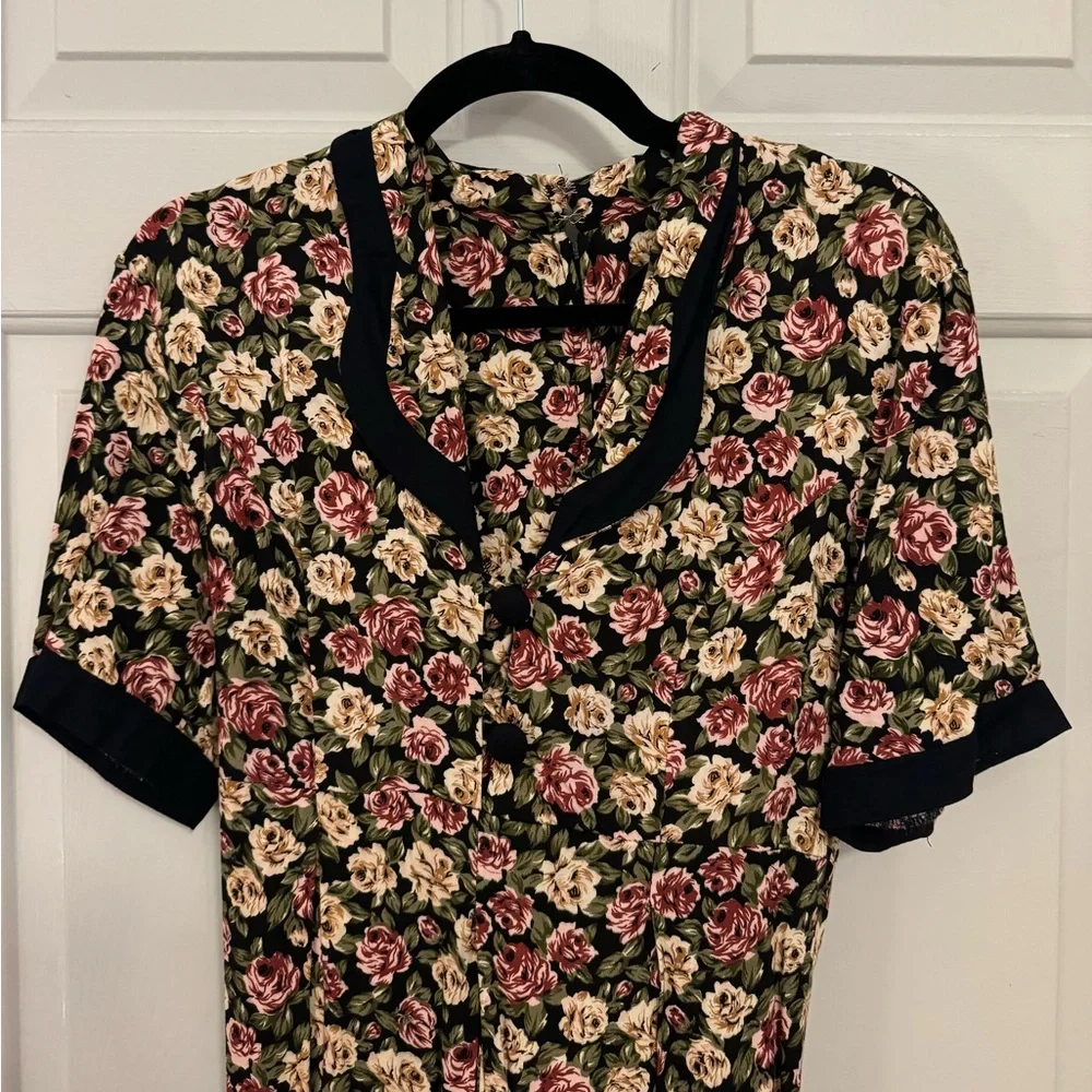 Short Sleeve Floral Jumpsuit Size 10